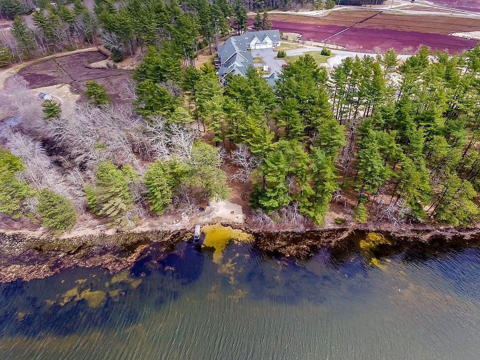 2nd image of 17 Pine Ridge Way #E