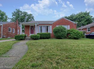 17619 Sumner, Redford, MI 48240
