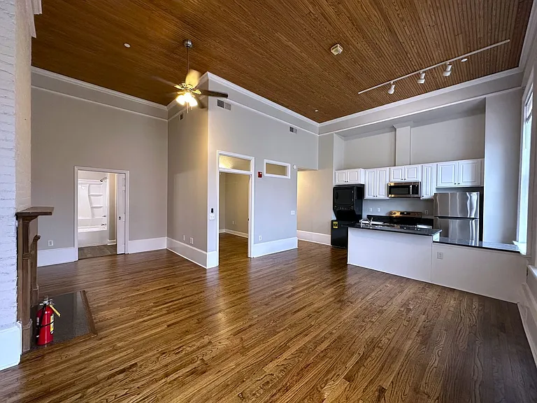 Lofts at Poplar Pointe — Photo 25