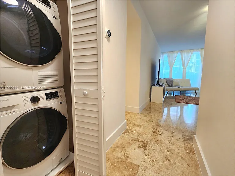 3505 S Ocean Dr #209 — Photo 11