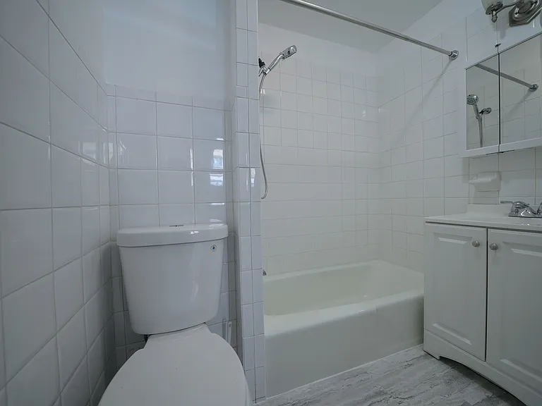 58-07 Metropolitan Ave #1B — Photo 4