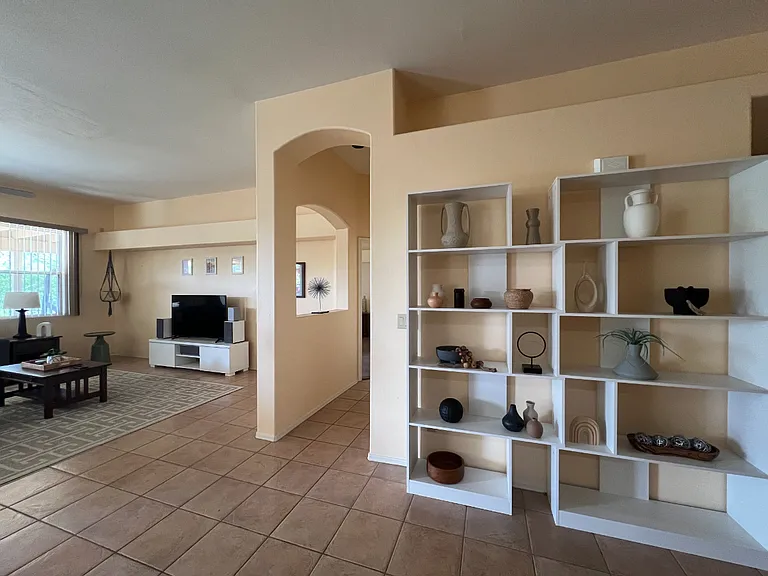 3048 W Desert Glory Dr — Photo 14