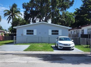 175 NE 168th St #175, Miami, FL 33162