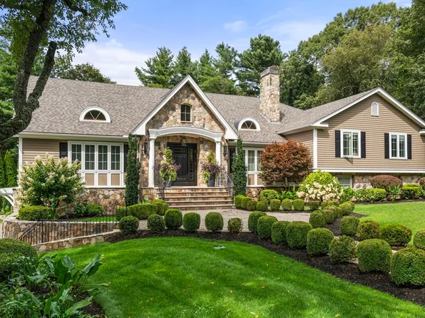 11 Hillcrest Rd, Weston, MA 02493