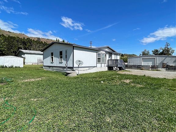 5th image of 1583 2nd Avenue N