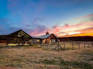 126 Dee Trl, Ingram, TX 78025