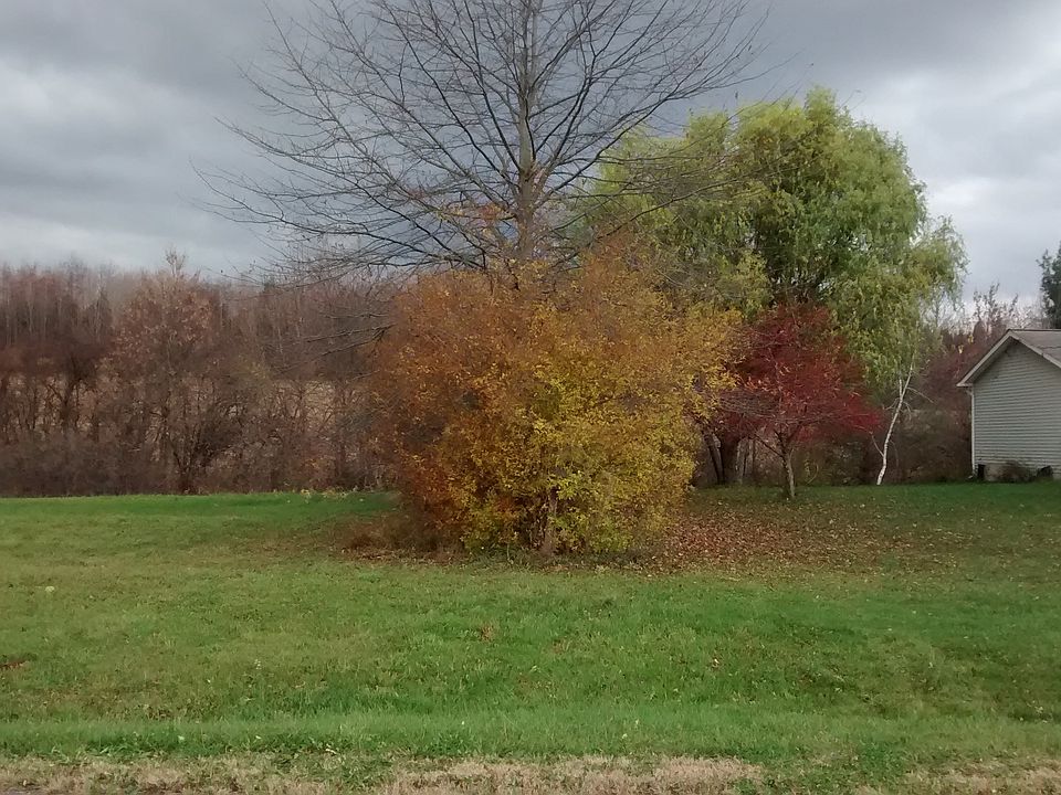 2nd image of 340 Curran Rd