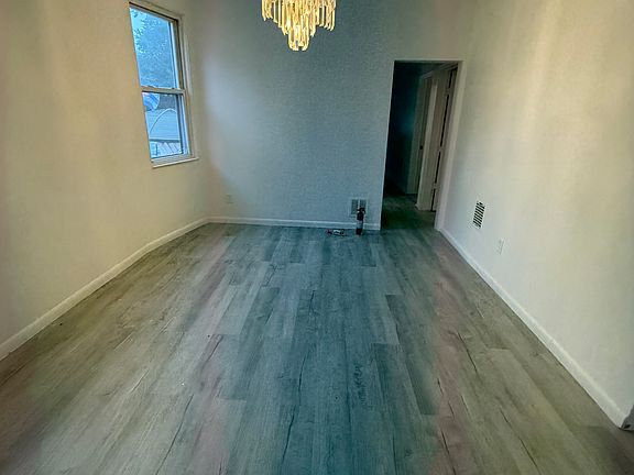 3rd image of 159 Bodine St APT 1