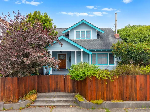 1207 J St, Eureka, CA 95501