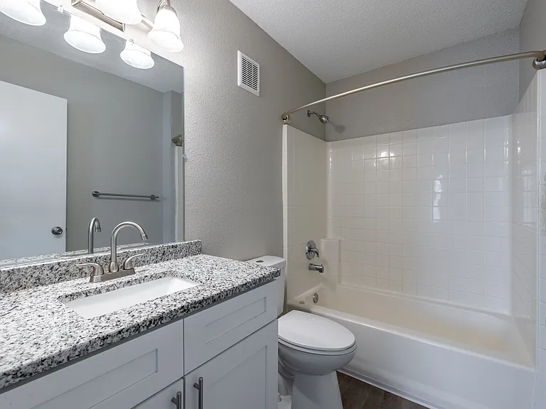 Stonehedge Townhomes — Photo 9