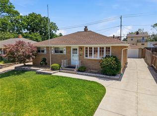 15010 Kennerdown Ave, Maple Heights, OH 44137