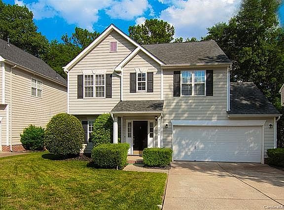 4th image of 11068 Crab Apple Ct