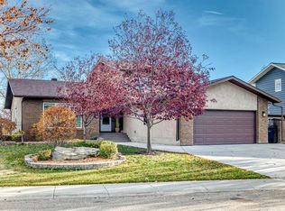 34 SW Tucker Rd SE, Airdrie, AB T4A1S8
