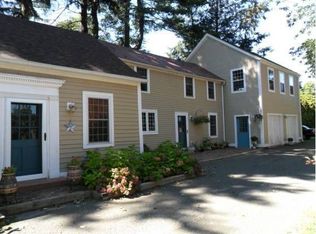 100 Bay Rd, Hadley, MA 01035