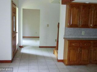 1080 Oakville Rd, Newville, PA 17241