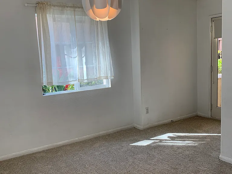 2772 Escala Cir — Photo 9