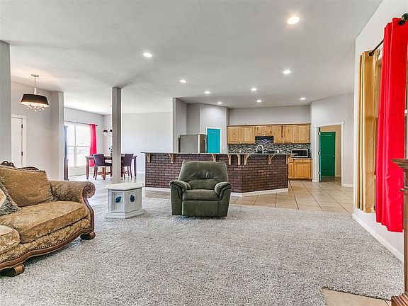 4th image of 16411 SW 25th Ct