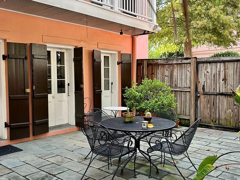 802 Spain St #3 — Photo 36