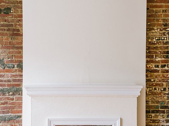3rd image of 220 Sullivan St APT 4D
