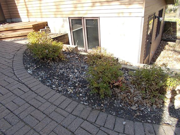 5th image of 5831 71st NE