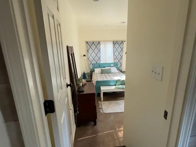 1142 Saint Ann St #B — Photo 7