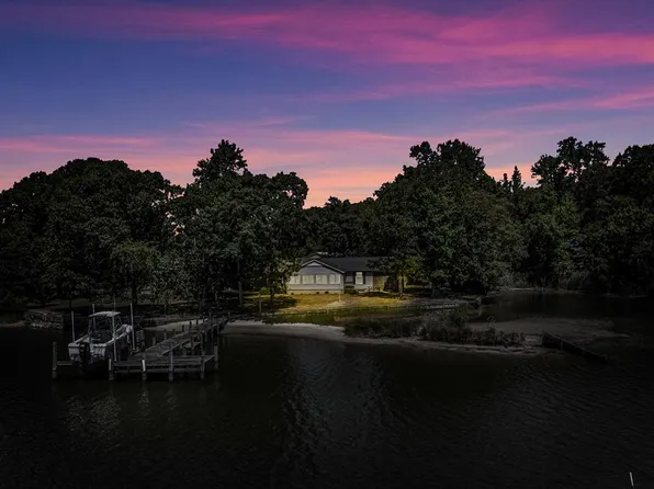 109 Cod Dr, Heathsville, VA 22473