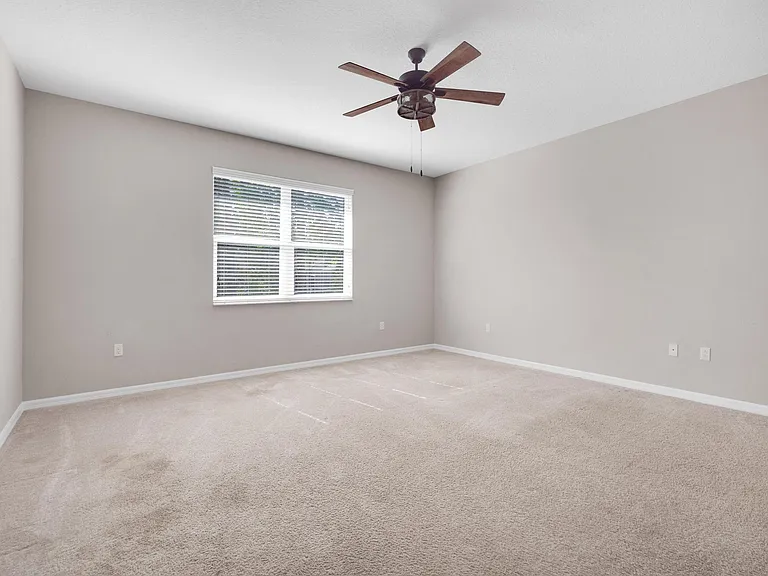 18 Preston Ln — Photo 37