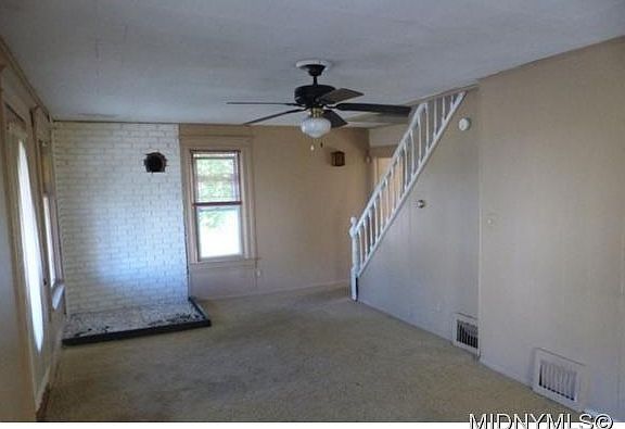 3rd image of 1210 Belle Ave