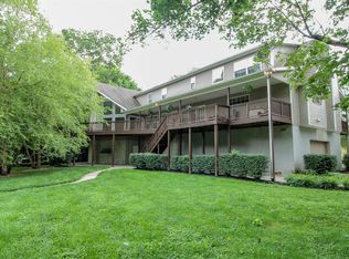 127 Taylor Ave, Paris, KY 40361
