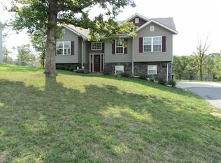 21928 Landmark Ln, Waynesville, MO 65583