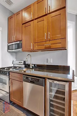 Rented by Centennial Properties NY | media 3