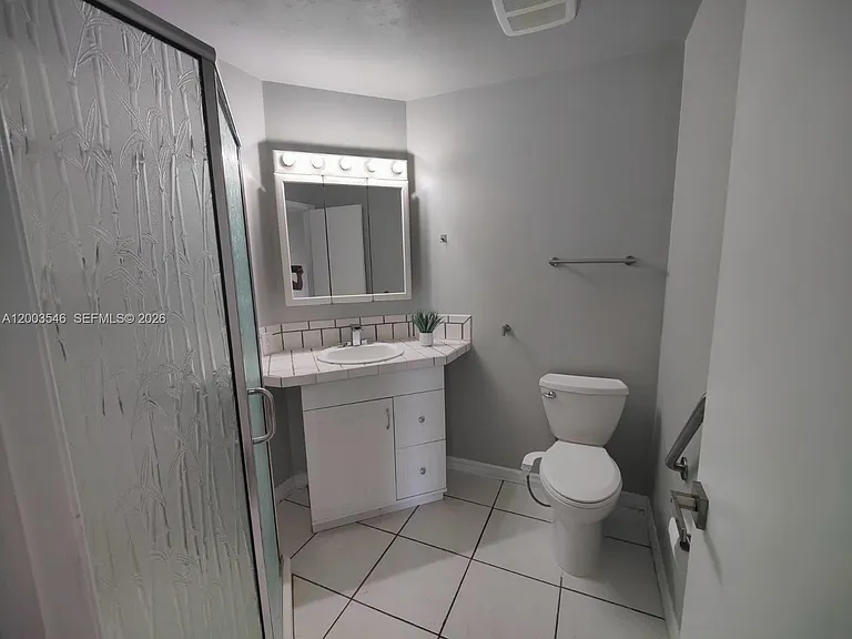 2668 Kings Lake Blvd — Photo 25