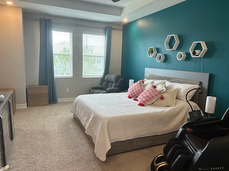4648 Lagona Ln — Photo 11