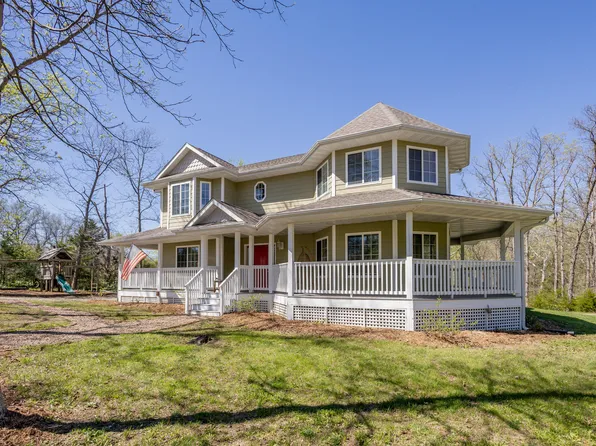 16580 N Willet Rd, Centralia, MO 65240