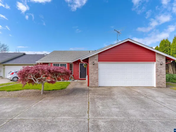 4789 Benton Ct NE, Salem, OR 97305