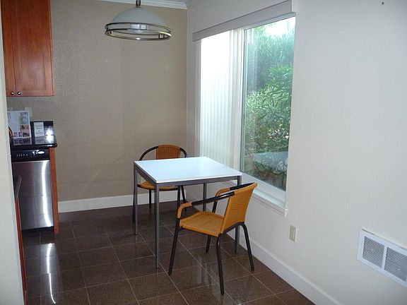 4th image of 8581 Villa La Jolla Dr APT F
