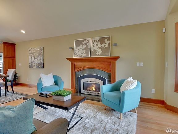 5th image of 5727 69th Avenue Ct W