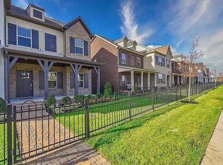 1613 Drakes Creek Rd, Hendersonville, TN 37075