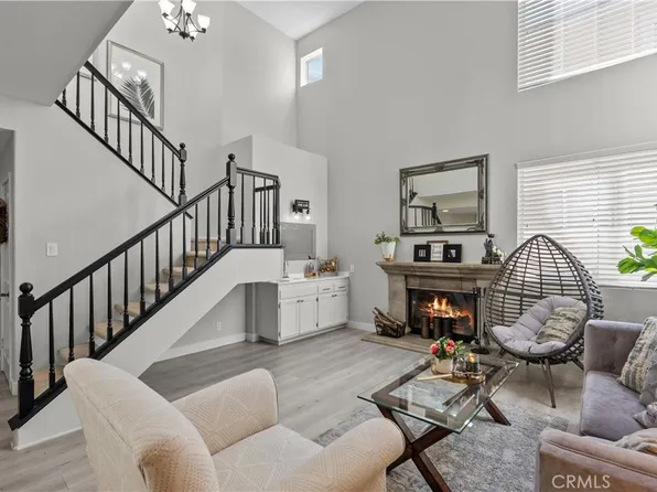 18602 Shangri La Dr #317, Santa Clarita, CA 91351