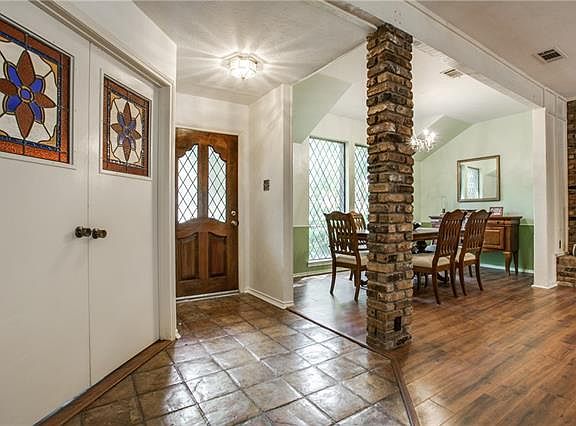 5th image of 209 Creekwood Dr
