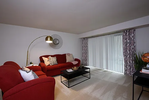 Woodridge Apartments Photo 1