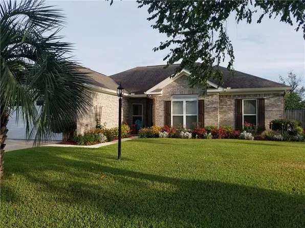 8401 Milton Rd, Mobile, AL 36695