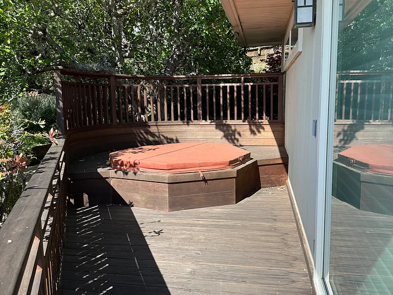 2 Lone Tree Ave — Photo 55