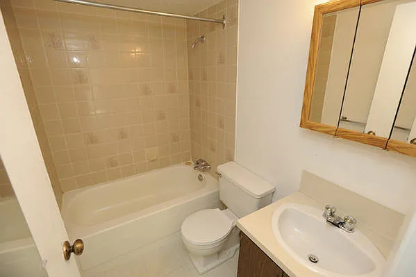1601 23rd Ave SW #102 — Photo 8