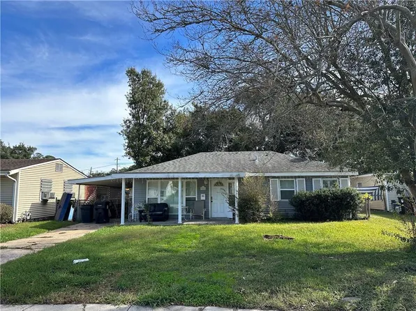 706 Lang St, New Orleans, LA 70131