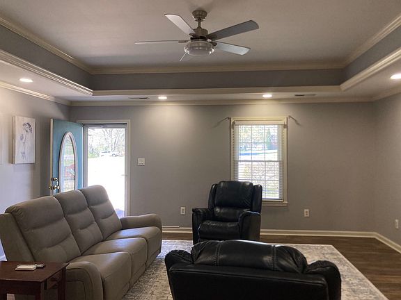 4th image of 514 Alabama St