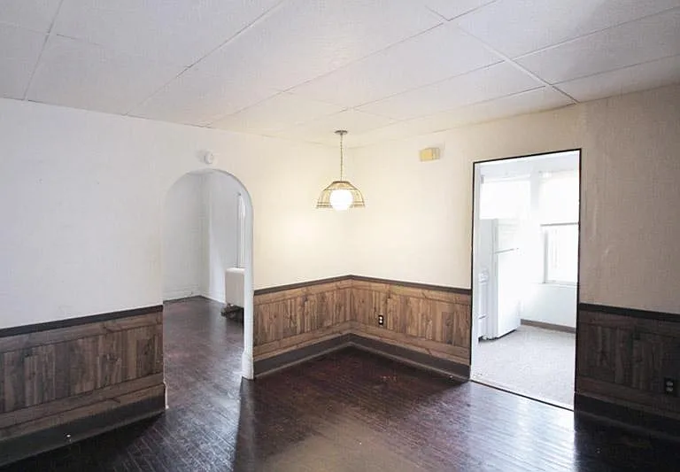 317 Franklin Ave #2 — Photo 7