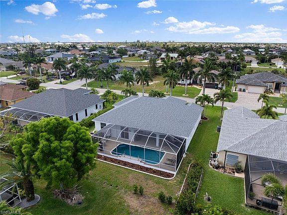 5th image of 2527 SW 30th ST
