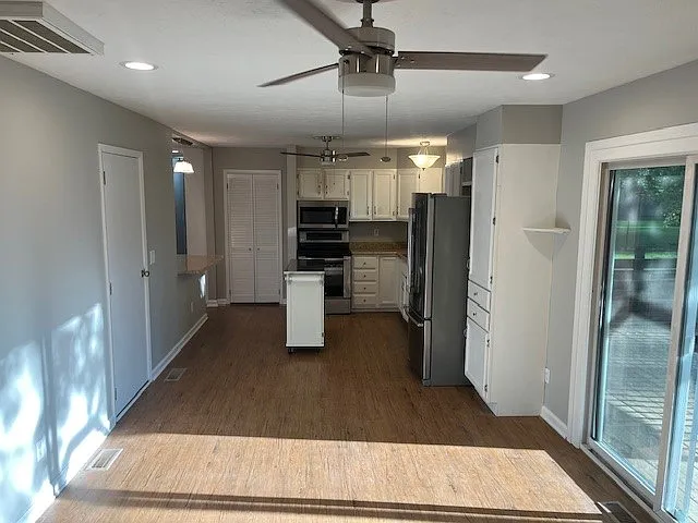 30 Sleepy Hollow Ct — Photo 7