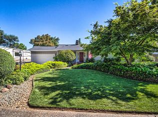 577 Rafael St, Redding, CA 96002